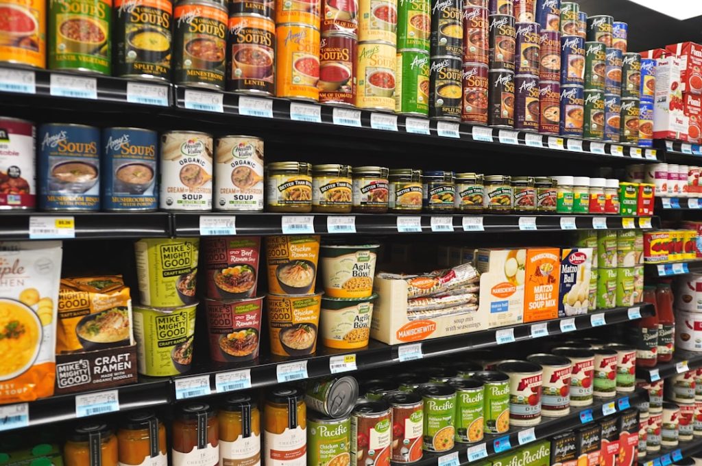 a-grocery-store-filled-with-lots-of-food-2vl1jzfmtow
